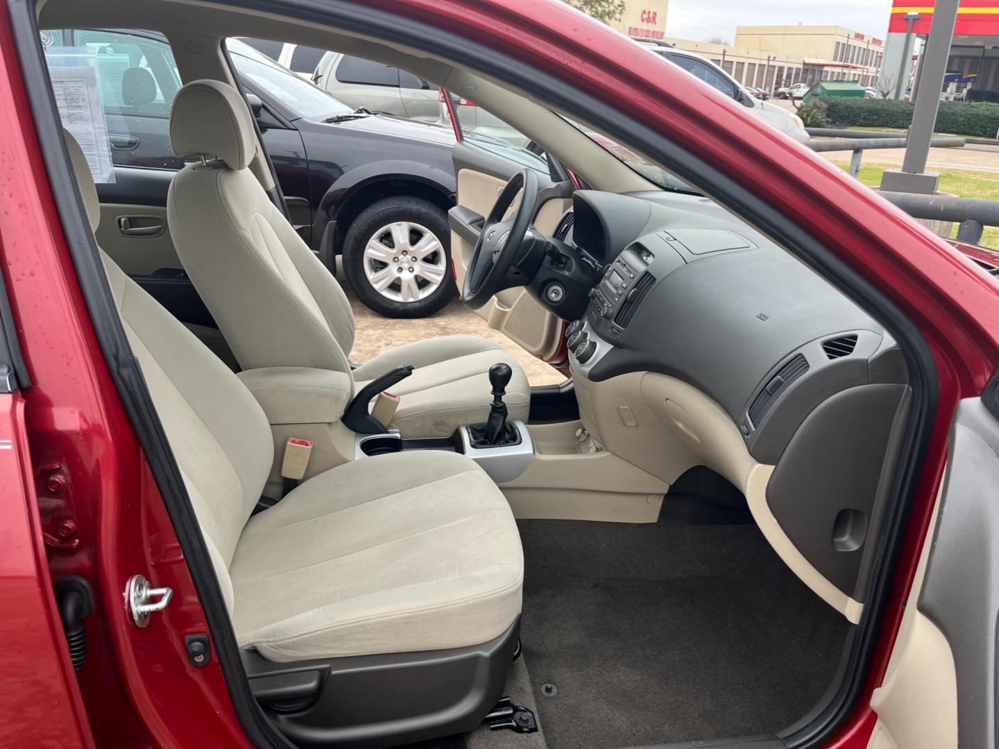 2008 red /TAN Hyundai Elantra GLS (KMHDU46D78U) with an 2.0L L4 DOHC 16V engine, Manual transmission, located at 14700 Tomball Parkway 249, Houston, TX, 77086, (281) 444-2200, 29.928619, -95.504074 - Photo#11